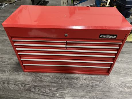MASTERCRAFT 8 DRAWER TOOL CHEST (No key, unable to open)