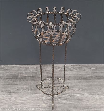 HAND MADE WROUGHT IRON PLANT STAND (27"Tall)