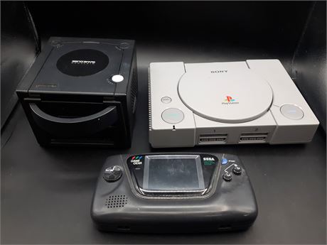 COLLECTION OF BROKEN CONSOLE FOR REPAIR