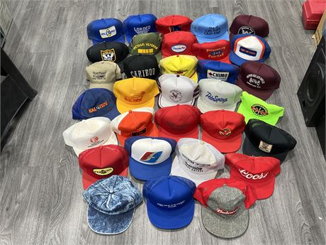 COLLECTION OF VINTAGE HATS