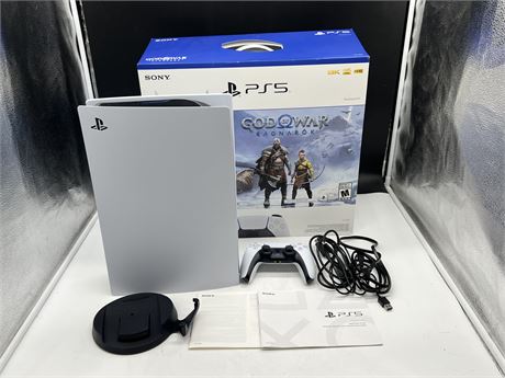 PLAYSTATION 5 CONSOLE COMPLETE W/BOX - LIKE NEW