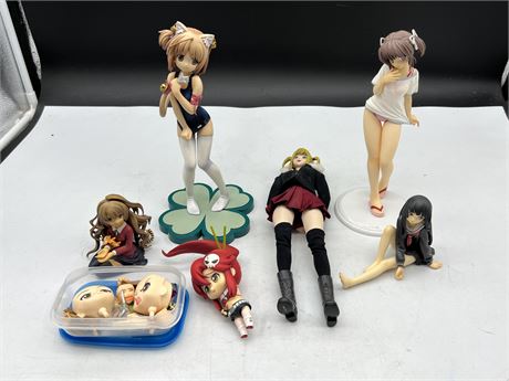 LOT OF ANIME / AMIAMI FIGURES / ACCESSORIES