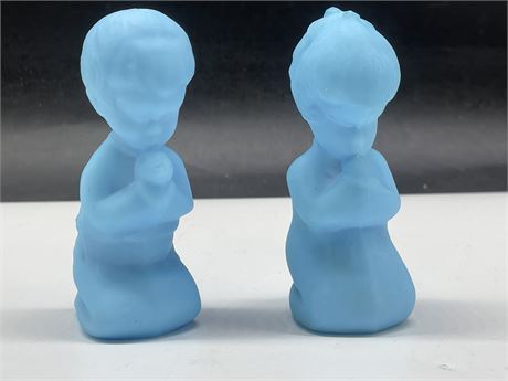 2 FENTON BLUE SATIN - PRAYING BOY + GIRL