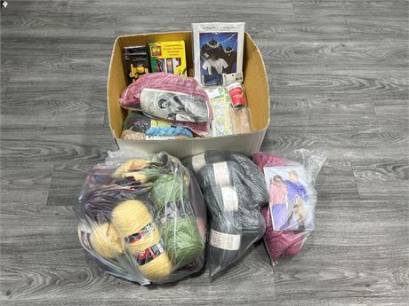 LOT OF NEW KNITTING SUPPLIES / ACCESSORIES