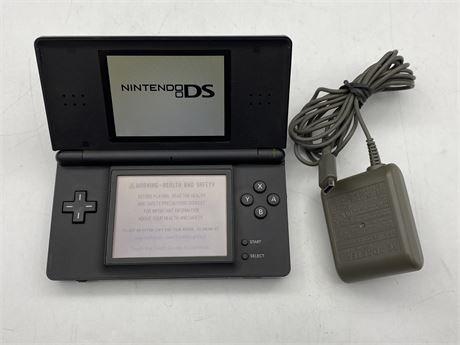 BLACK NINTENDO DS W/CHARGER (Works)