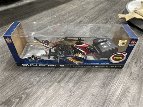 RC HELICOPTER (Works)