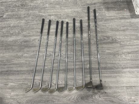 9 WILSON, JAZZ, & TRIMAX RIGHT HANDED GOLF CLUBS