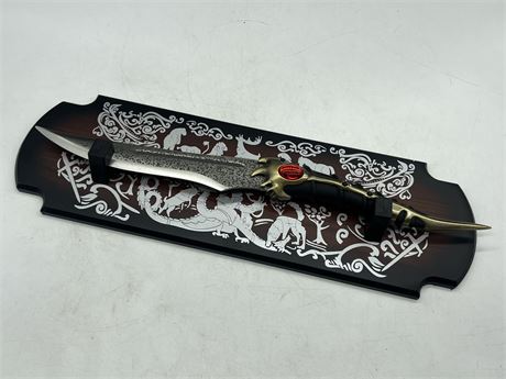 RARE HOUSE OF DRAGON / GAME OF THRONES CATS PAW KNIFE (19” long)