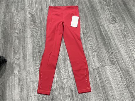 NEW WITH TAGS LULULEMON SWIFT SPEED HR TIGHT 28” PANTS