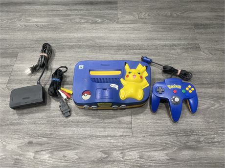 POKÉMON SPECIAL EDITION PIKACHU N64 COMPLETE W/ CORDS & CONTROLLER