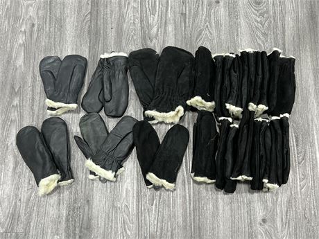 18 PAIRS OF MITTENS - MOSTLY KIDS SIZES