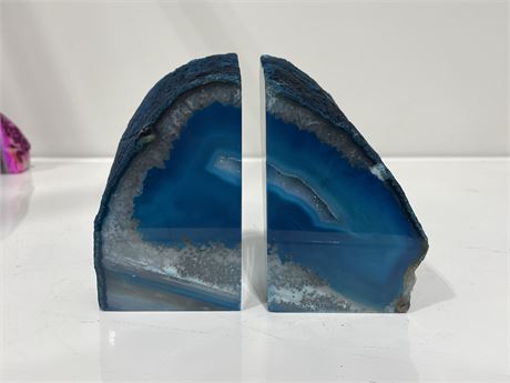 AGATE BOOK ENDS