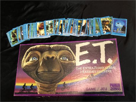 RARE 1982 E.T BOARD GAME & COLLECTOR CARD SET