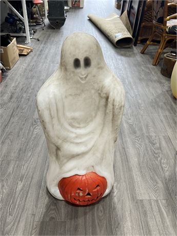 LARGE HALLOWEEN GHOST BLOW MOLD 33” TALL