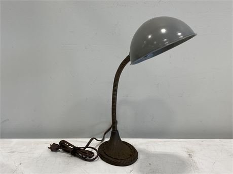 VINTAGE CAST IRON / PORCELAIN LAMP (21”)