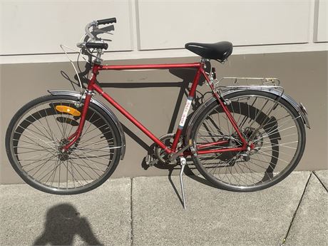 VINTAGE ROAD KING BIKE