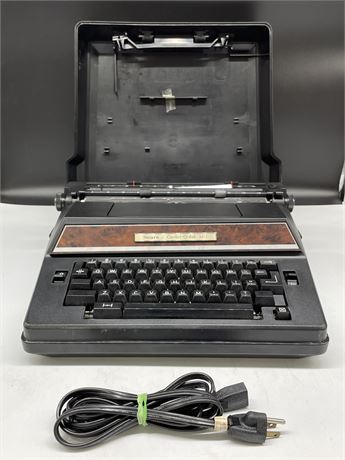 SEARS CORRECT O BAL XL-1 ELECTRIC TYPEWRITER IN GOOD CONDITION