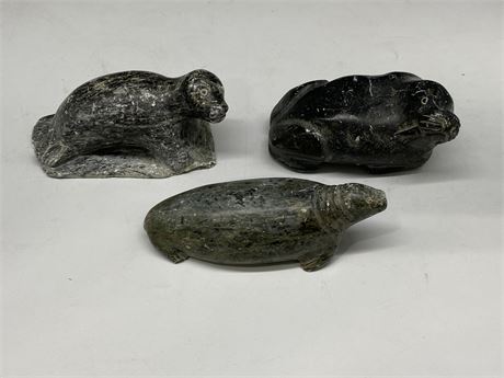 3 SEAL / WALRUS SOAPSTONE SCULPTURES - 1 SIGNED