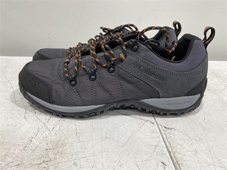 SIZE 12 COLUMBIA TRAIL SHOES NEW