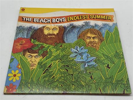 THE BEACH BOYS - ENDLESS SUMMER 2LP - NEAR MINT (NM)