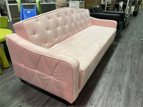 PINK SOFA (VELVET) converts into a bed,mint condition used for a wedding display