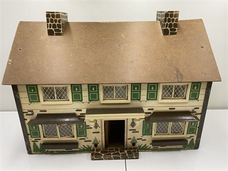 1940s TOY HOUSE (23” long)