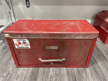 26”x12”x14” LARGE RED CRAFTSMAN TOOL BOX