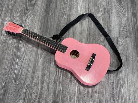 YOUTH PINK GUITAR
