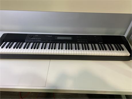 CASIO CDP-240R DIGITAL PIANO (No power supply)