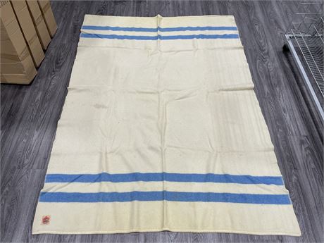 100% WOOL AYER’S BLANKET (78”x52”)(HAS A FEW STAINS)