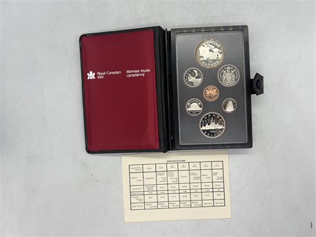 1981 UNCIRCULATED RCM DOUBLE DOLLAR SET - CONTAINS SILVER
