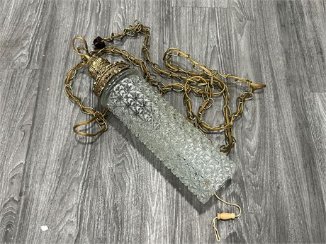 VINTAGE HANGING SWAG LIGHT (20”)