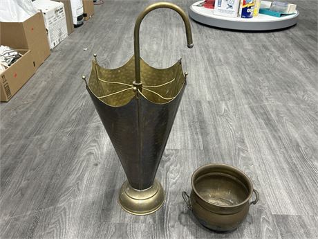 2 VINTAGE BRASS ITEMS - UMBRELLA STAND IS 2FT