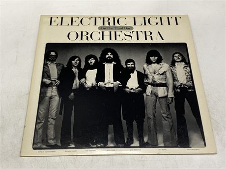 ELECTRIC LIGHT ORCHESTRA - ON THE THIRD DAY - NEAR MINT (NM)