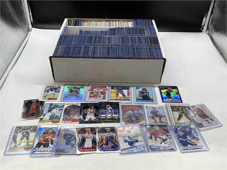 BOX OF QUALITY SPORT CARDS - MOSTLY IN TOP LOADERS