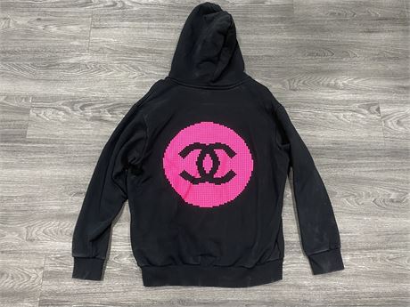 CHANEL COCO GAME CENTER HOODIE - SIZE L