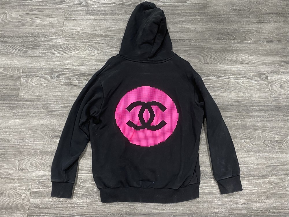 Chanel game 2025 center hoodie