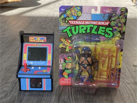 NEW IN PACKAGE TMNT & MINI PAC-MAN GAME