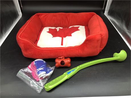 CANADIAN DOG BED + TOYS