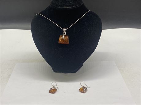925 STERLING BALTIC AMBER NECKLACE (18”), EARRINGS