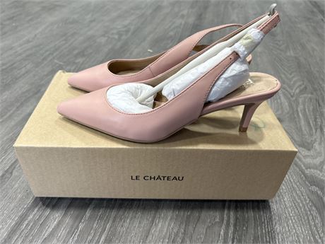 (NEW) LE CHATEAU HEELS- RETAIL $99 - SIZE 36 -