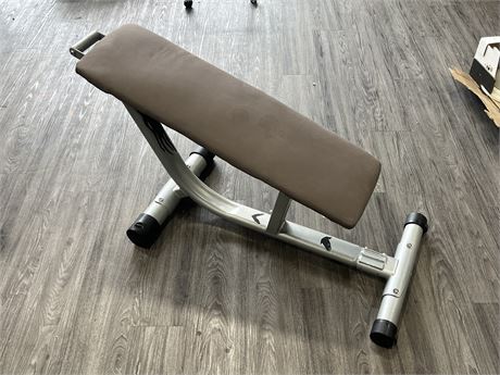 WORKOUT BENCH - 4FT LONG - AS IS