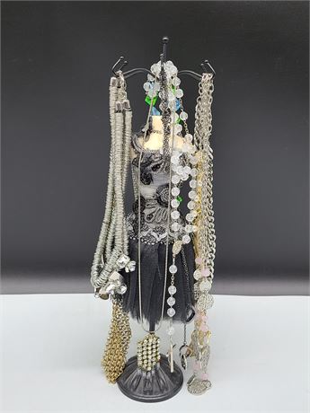 JEWELRY LADY STAND WITH SEVERAL COSTUME NECKLACES