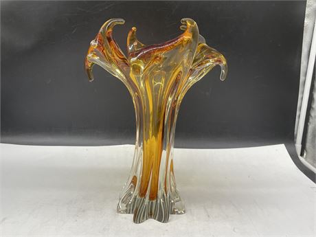 LARGE MCM CHALET ART GLASS VASE (12”x8”)