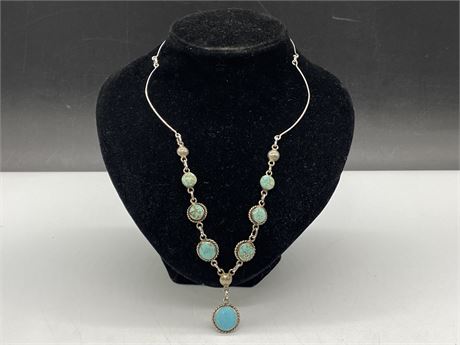 VINTAGE TURQUOISE & SILVER NECKLACE (22”)