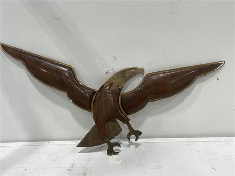 MCM BRASS AND WOOD EAGLE 25”x13”