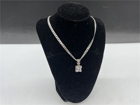 STERLING CHAIN W/PENDANT (20”)