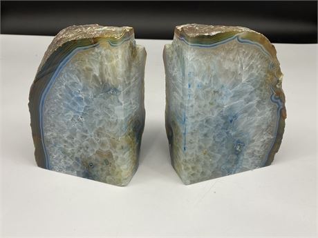 2 AGATE BOOK ENDS (7” tall)