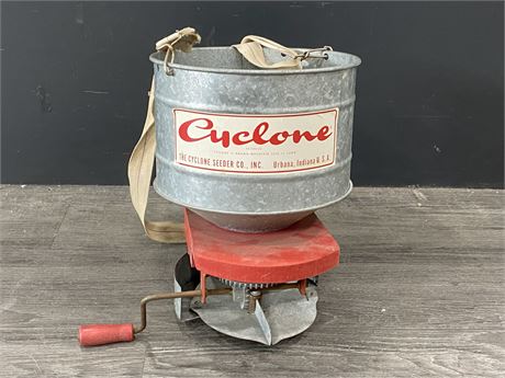 VINTAGE CYCLONE SEEDER MADE IN THE USA - GREAT CONDITION (13.5” TALL)