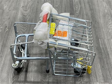 NEW CHILDS SHOPPING CART